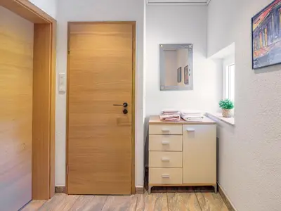 Grundriss der Unterkunft Modern Home Check-in & chill down auf 65 qm²