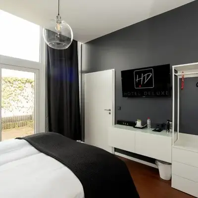 Hotel Deluxe