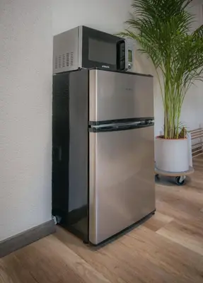 Küche/Küchenzeile in der Unterkunft Düsseldorfer Apartment am See