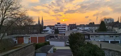 Blick auf den Sonnenuntergang/Sonnenaufgang von der Ferienwohnung aus oder aus der Nähe