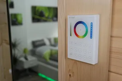 Ein Bett oder Betten in einem Zimmer der Unterkunft Wellnessapartment Nr1 mit Finnischer Sauna - Wallbox - Netflix - WLAN