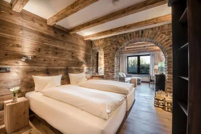 Ein Bett oder Betten in einem Zimmer der Unterkunft Hotel Land Gut Höhne