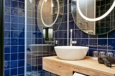 Ein Badezimmer in der Unterkunft H2 Hotel Düsseldorf City