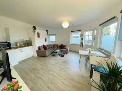 Küche/Küchenzeile in der Unterkunft Tiny Bungalow, Check-In Kontaktlos, Zentral, Duisburg