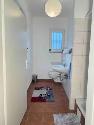Ein Badezimmer in der Unterkunft Tiny Bungalow, Check-In Kontaktlos, Zentral, Duisburg