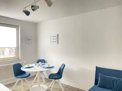 Ein Sitzbereich in der Unterkunft Blaue Insel neben Hbf-Duisburg