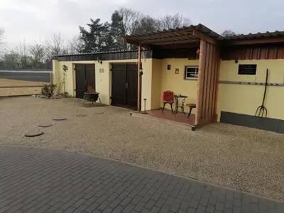 Das Gebäude in dem sich die Ferienwohnung befindet