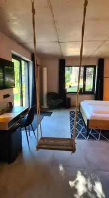 Ein Bett oder Betten in einem Zimmer der Unterkunft 1Step2AllNature Tinyhouse