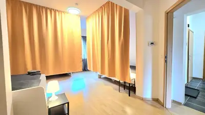 Ein Sitzbereich in der Unterkunft Modern 3-Room Apartment with Winter Garden, Free Parking in Hagen - HA01