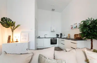 Küche/Küchenzeile in der Unterkunft Lunas Appartements in der alten Schule Essen