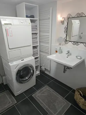 Ein Badezimmer in der Unterkunft Grünental Unten