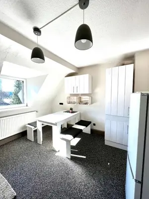 Küche/Küchenzeile in der Unterkunft Duisburg FeelHome, Flughafen nah,2-Schlafzimmer, Badewanne, Zentral, WiFi, Top Floor