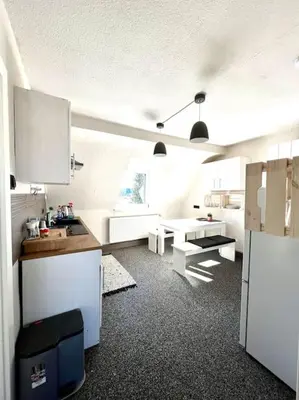 Küche/Küchenzeile in der Unterkunft Duisburg FeelHome, Flughafen nah,2-Schlafzimmer, Badewanne, Zentral, WiFi, Top Floor