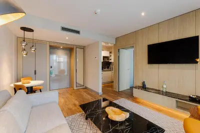 TV/Unterhaltungsangebot in der Unterkunft Fourty Three Luxury Serviced Apartments