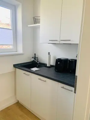 Küche/Küchenzeile in der Unterkunft Skandi-Home Wohnung ruhige Lage NEU - Düsseldorf Nord
