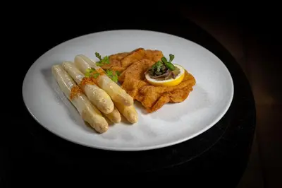 Essen im Hotel oder in der Nähe