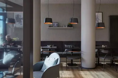 Ein Sitzbereich in der Unterkunft Candlewood Suites Düsseldorf Airport by IHG