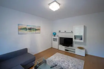 TV/Unterhaltungsangebot in der Unterkunft POLAT Apartments 1