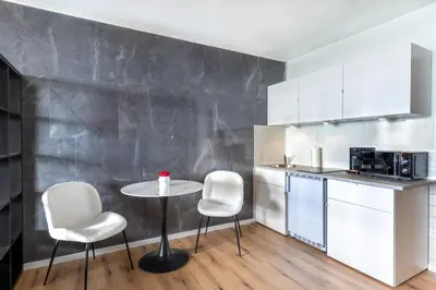 Küche/Küchenzeile in der Unterkunft GelsenDesign II - Gemütliches Premium Apartment