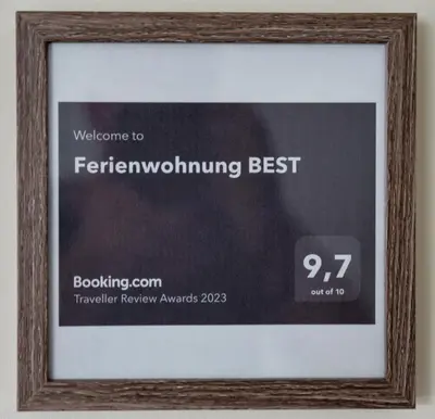 Ein Zertifikat, Auszeichnung, Logo oder anderes Dokument, das in der Unterkunft Ferienwohnung BEST ausgestellt ist