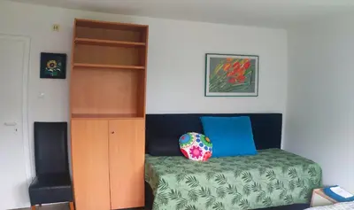 Ein Sitzbereich in der Unterkunft Uni-nähe Unterkunft mit Garten