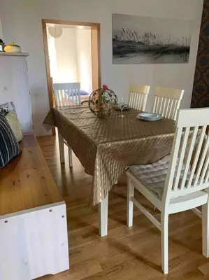 Grundriss der Unterkunft Mitten im Ruhrgebiet immer Willkommen, wlan , Netflix, Parking Free, 100m2 flat