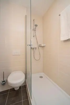 Ein Badezimmer in der Unterkunft Hotel Königshof Dortmund
