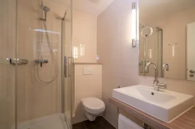 Ein Badezimmer in der Unterkunft Hotel Königshof Dortmund