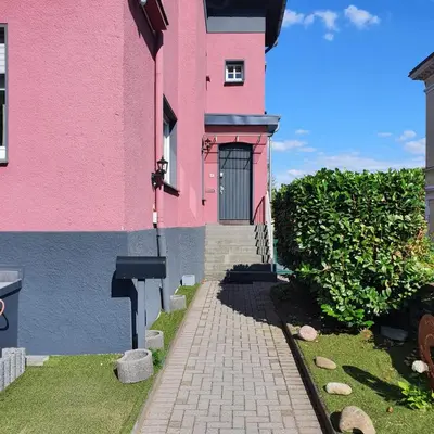 Das Gebäude in dem sich die Ferienwohnung befindet
