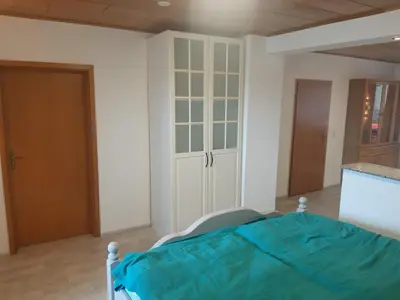 Ein Bett oder Betten in einem Zimmer der Unterkunft Schöne Ferienwohnung