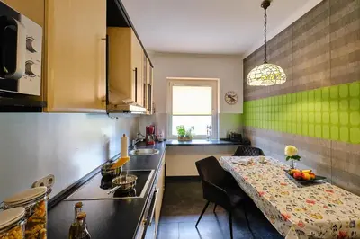 Küche/Küchenzeile in der Unterkunft Ferienwohnung Mitten im Pott