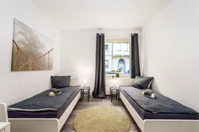 Ein Bett oder Betten in einem Zimmer der Unterkunft work & stay in Gelsenkirchen