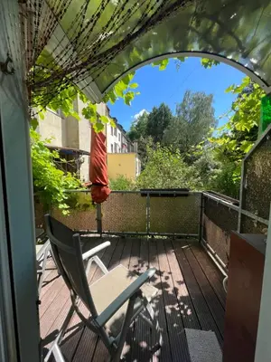 Ein Balkon oder eine Terrasse in der Unterkunft Duisburg FeelHome, Flughafen nah,3-Schlafzimmer, Dusche ebenerdig, Zentral, WiFi, Ground Floor