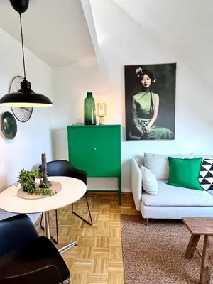 Ein Sitzbereich in der Unterkunft GREEN STAY APARTMENT - Free Parking