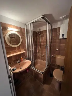 Ein Badezimmer in der Unterkunft Messe Flughafen