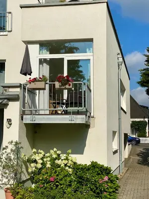 Das Gebäude in dem sich die Ferienwohnung befindet