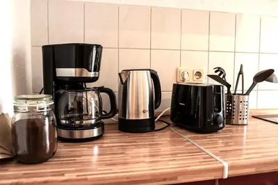 Kaffee-/Teezubehör in der Unterkunft CosyHomes24 - centrally with balcony and parking space - IL01a