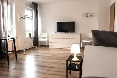 TV/Unterhaltungsangebot in der Unterkunft CosyHomes24 - centrally with balcony and parking space - IL01a