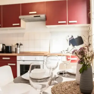 CosyHomes24 - centrally with balcony and parking space - IL01a