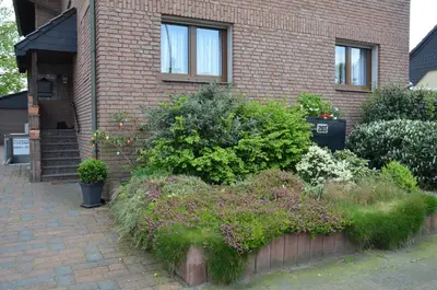 Ein Garten an der Unterkunft Ferienwohnung in Fuhlenbrock