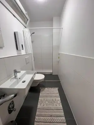 Ein Badezimmer in der Unterkunft Monteurswohnungen in Dorsten - Zentrum - NEU saniert