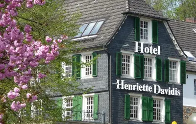 Das Gebäude in dem sich das Hotel befindet
