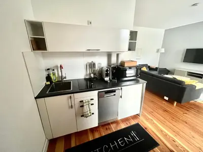 Küche/Küchenzeile in der Unterkunft Vibehome Düsseldorf - Stresemannstraße
