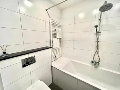 Ein Badezimmer in der Unterkunft Vibehome Düsseldorf - Stresemannstraße