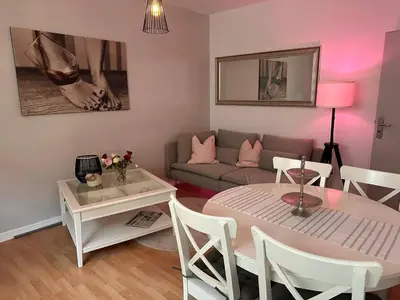 Ein Sitzbereich in der Unterkunft Wohnung in Wuppertal Elberfeld