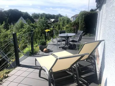 Ein Garten an der Unterkunft SauerlandBlick Ferienwohnung