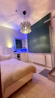 Ein Bett oder Betten in einem Zimmer der Unterkunft smart&beautiful Express