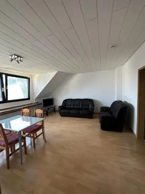 Ein Sitzbereich in der Unterkunft Schone Monteure Wohnung in Duisburg Meiderich 47137