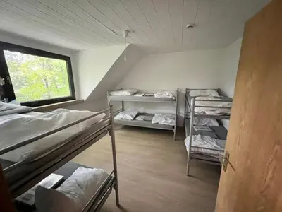Ein Bett oder Betten in einem Zimmer der Unterkunft Schone Monteure Wohnung in Duisburg Meiderich 47137
