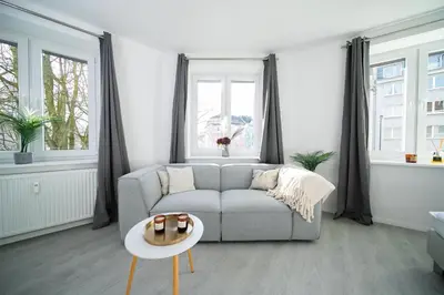 Ein Sitzbereich in der Unterkunft Favorite Stays - Suite And More - 10 Min zur Messe